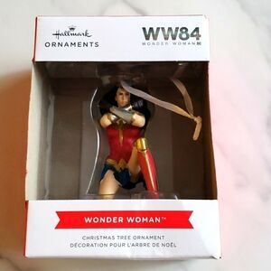 Hallmark DC Comics Wonder Woman 1984 Movie Christmas Ornament